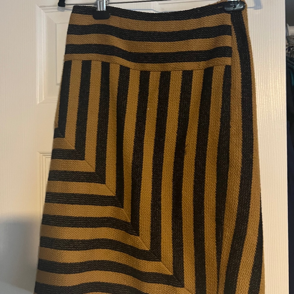 Striped skirt